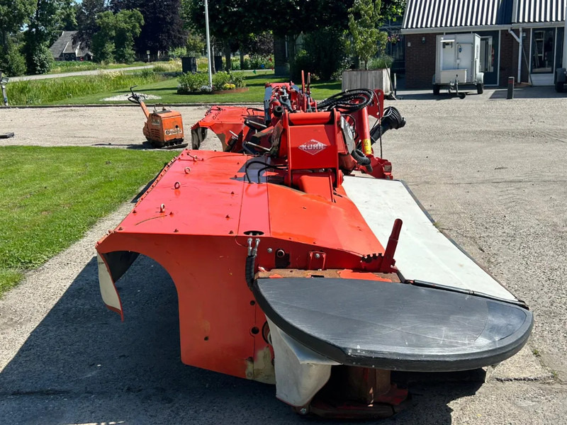 Kuhn FC 9530 D Lift control Kneuzer triple maaier - 모어 : 사진 3 Kuhn FC 9530 D Lift control Kneuzer triple maaier - 모어 : 사진 3