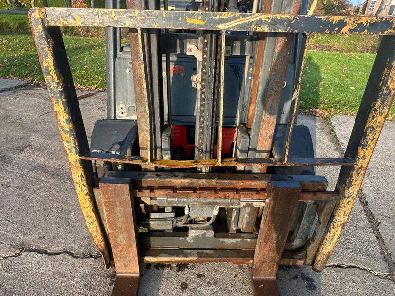 지게차 Linde H 30 D Heftruck Diesel : 사진 17 지게차 Linde H 30 D Heftruck Diesel : 사진 17