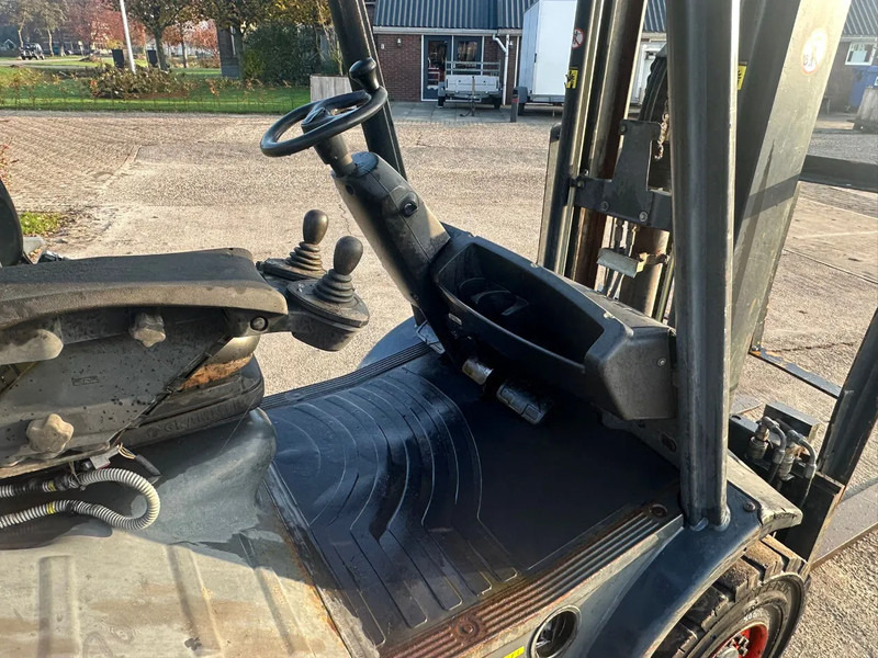 지게차 Linde H 30 D Heftruck Diesel : 사진 8 지게차 Linde H 30 D Heftruck Diesel : 사진 8