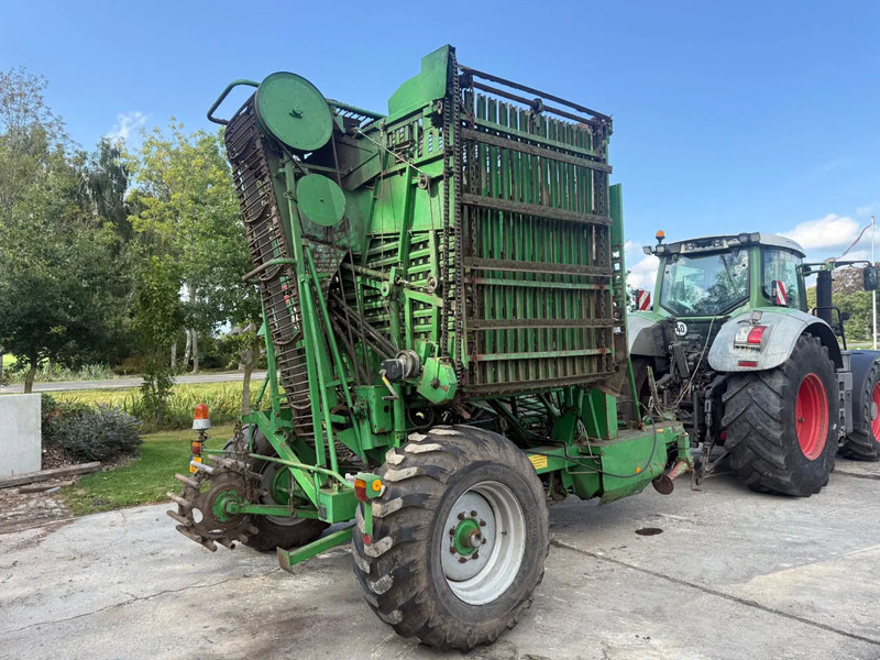 Onbekend Stoll V202 Bietenrooier Getrokken bietenrooier - 포도 수확 기계 : 사진 4 Onbekend Stoll V202 Bietenrooier Getrokken bietenrooier - 포도 수확 기계 : 사진 4
