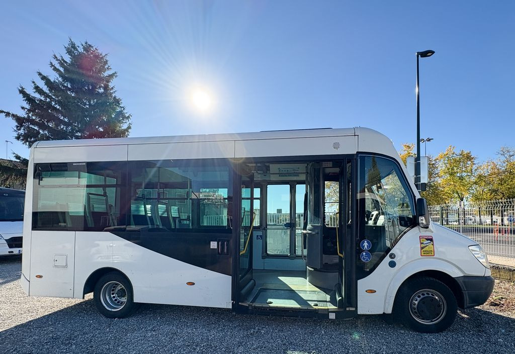 MERCEDES-BENZ MERCEDES CYTIOS 3 - 시내버스 : 사진 4 MERCEDES-BENZ MERCEDES CYTIOS 3 - 시내버스 : 사진 4