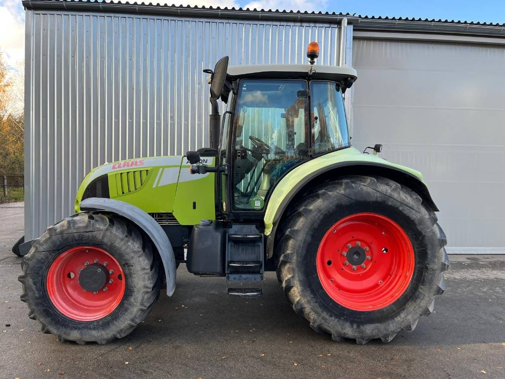 Claas Arion 640 CIS  - 장궤형 트랙터 : 사진 4 Claas Arion 640 CIS  - 장궤형 트랙터 : 사진 4