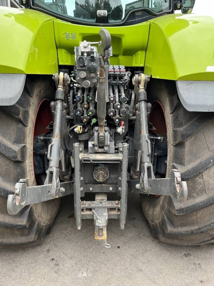 장궤형 트랙터 Claas Axion 950 : 사진 7