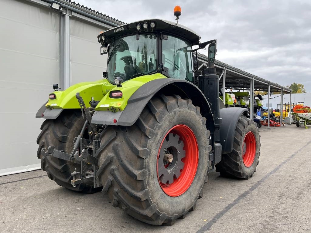 장궤형 트랙터 Claas Axion 950 : 사진 8