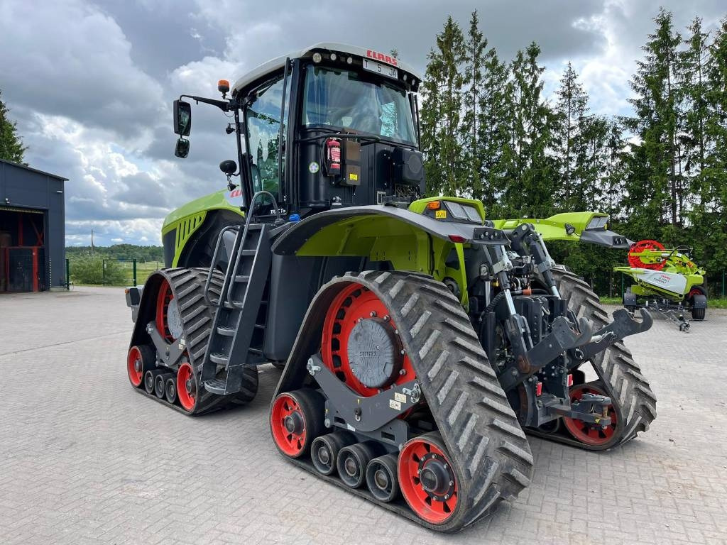 Claas XERION 5000 TRAC TS - 장궤형 트랙터 : 사진 4 Claas XERION 5000 TRAC TS - 장궤형 트랙터 : 사진 4