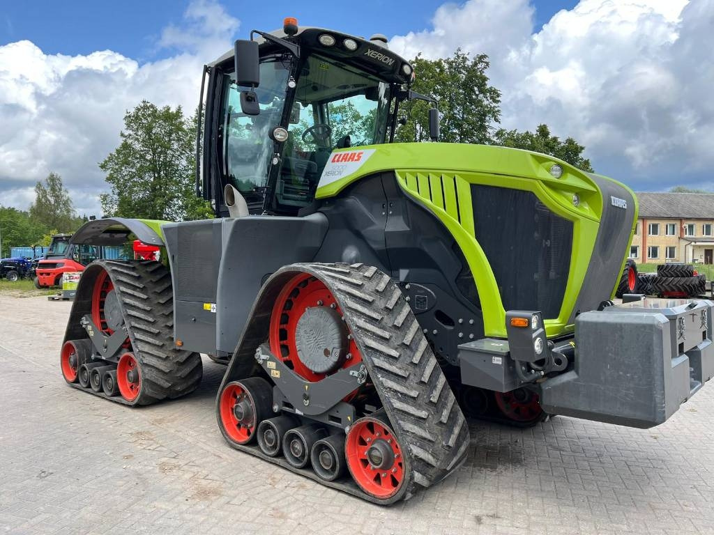 Claas XERION 5000 TRAC TS - 장궤형 트랙터 : 사진 5 Claas XERION 5000 TRAC TS - 장궤형 트랙터 : 사진 5