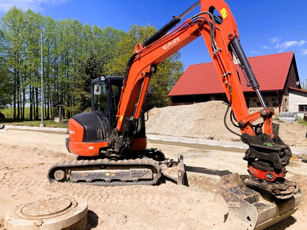 Kubota KX 057-4 - 미니 굴삭기 : 사진 2 Kubota KX 057-4 - 미니 굴삭기 : 사진 2