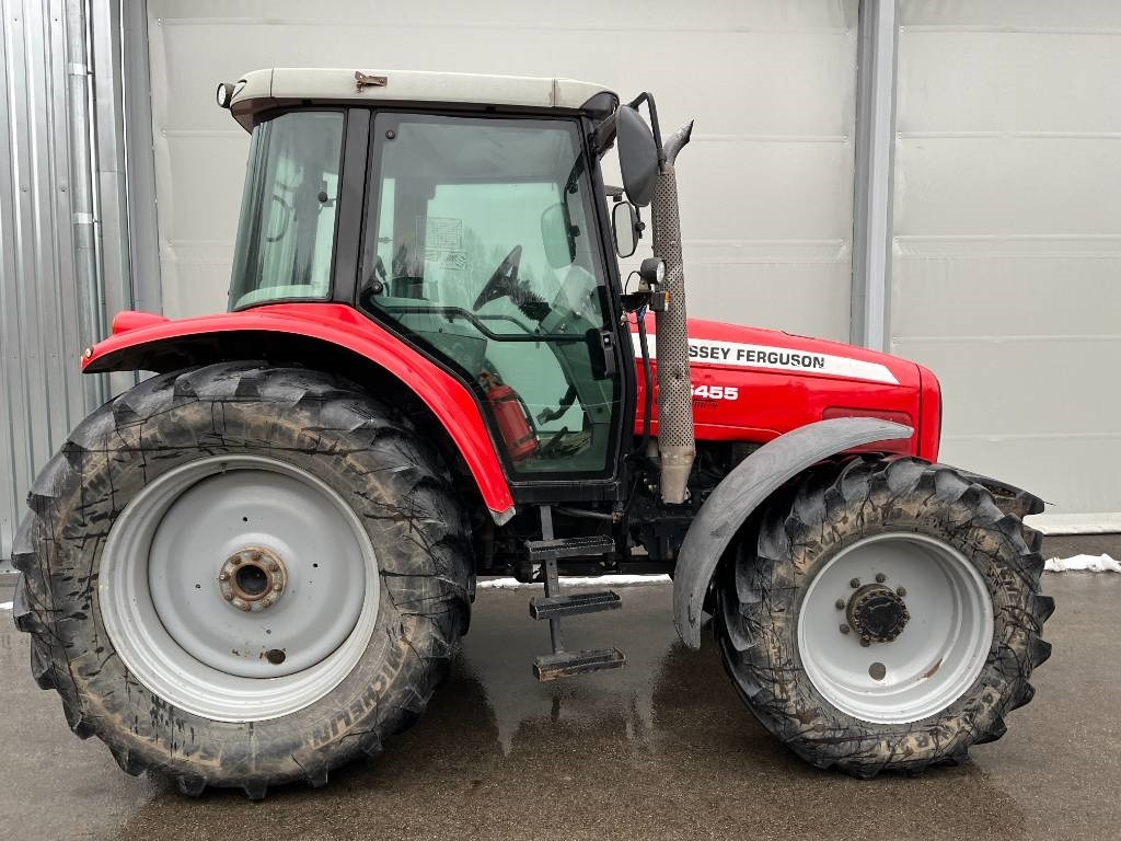 장궤형 트랙터 Massey Ferguson 5455 : 사진 6