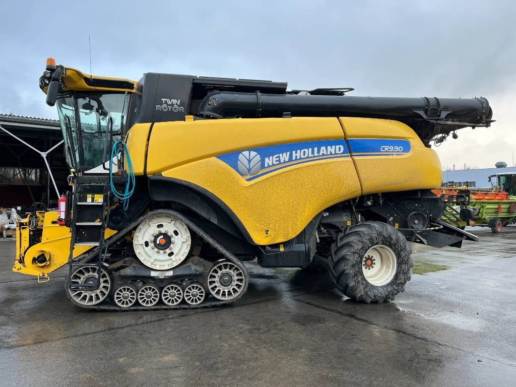 New Holland CR 9.90 - 목초수확기 : 사진 2 New Holland CR 9.90 - 목초수확기 : 사진 2