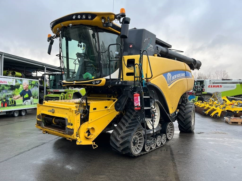 New Holland CR 9.90 - 목초수확기 : 사진 1 New Holland CR 9.90 - 목초수확기 : 사진 1