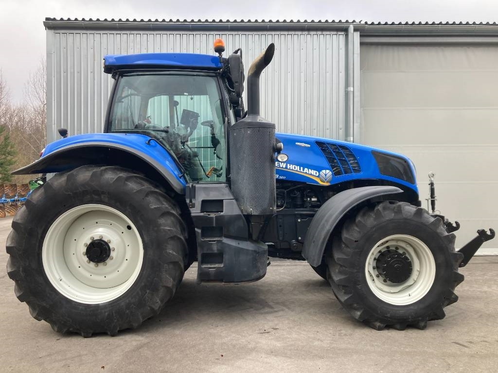New Holland T 8.320 AC - 장궤형 트랙터 : 사진 2 New Holland T 8.320 AC - 장궤형 트랙터 : 사진 2