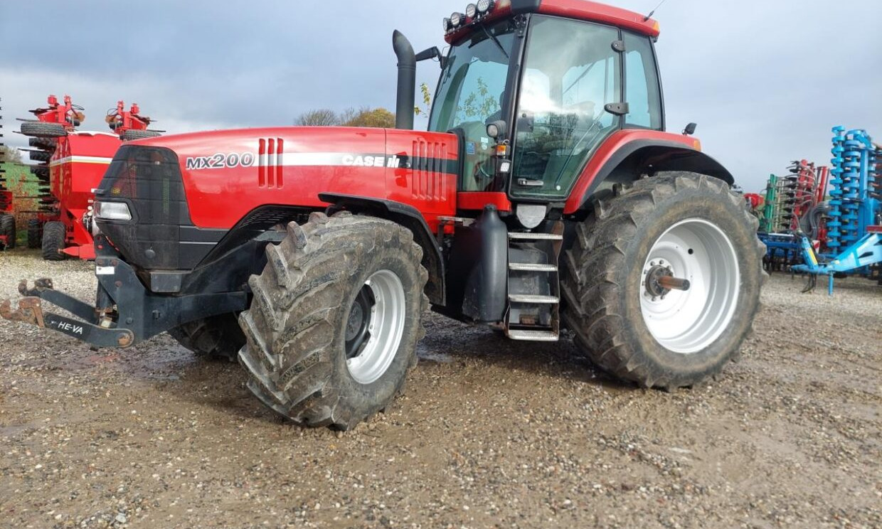 Case IH MAGNUM MX 200 - 장궤형 트랙터 : 사진 1 Case IH MAGNUM MX 200 - 장궤형 트랙터 : 사진 1