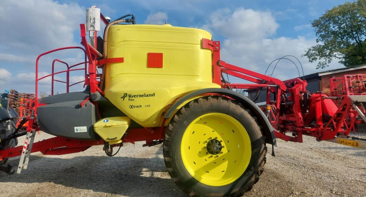 Kverneland Ixtrack C60 - 28m Alubom - 견인 스프레이 : 사진 5 Kverneland Ixtrack C60 - 28m Alubom - 견인 스프레이 : 사진 5