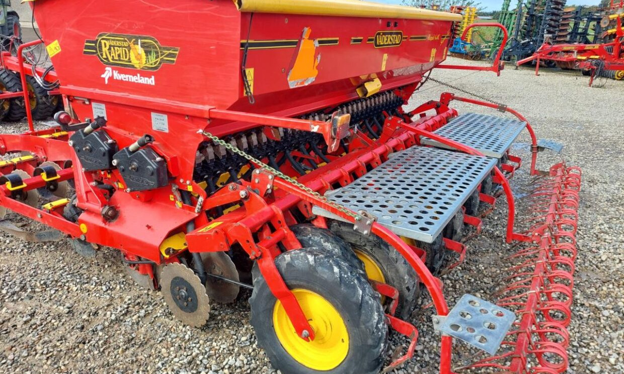 Väderstad Rapid 400 C - 파종기 : 사진 5 Väderstad Rapid 400 C - 파종기 : 사진 5