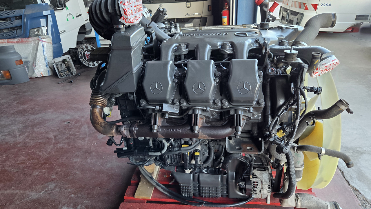 MERCEDES-BENZ ACTROS MP3 OM 501 LA EURO 5 - 엔진 : 사진 1 MERCEDES-BENZ ACTROS MP3 OM 501 LA EURO 5 - 엔진 : 사진 1