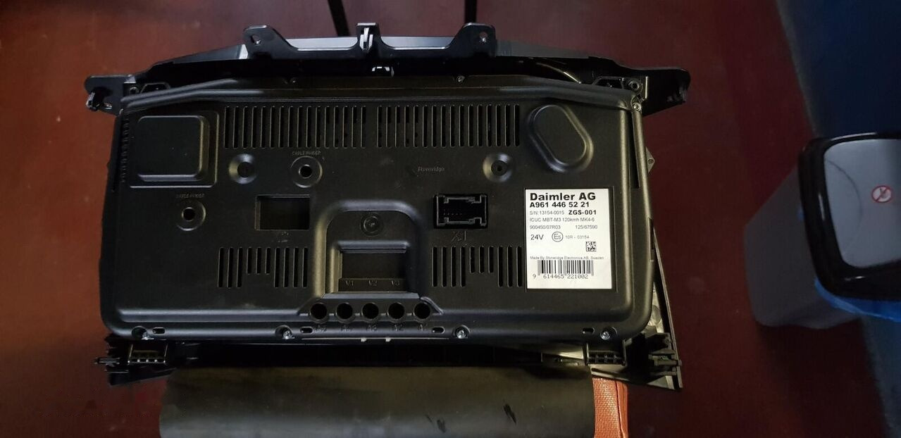 MERCEDES-BENZ INSTRUMENT PANEL ACTROS ATEGO EURO 6 - 대시보드 트럭 용 : 사진 2 MERCEDES-BENZ INSTRUMENT PANEL ACTROS ATEGO EURO 6 - 대시보드 트럭 용 : 사진 2