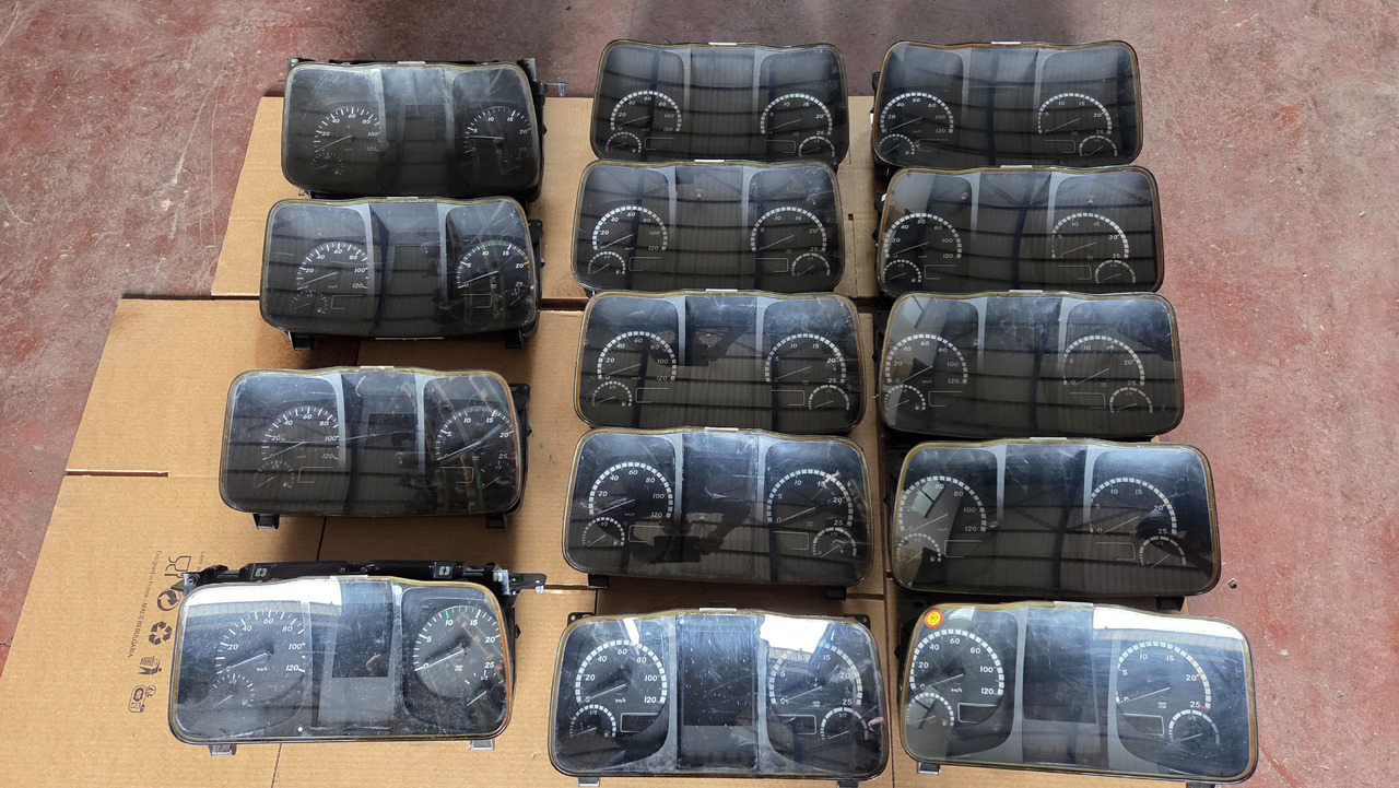 MERCEDES-BENZ INSTRUMENT PANEL ACTROS ATEGO EURO 6 - 대시보드 트럭 용 : 사진 1 MERCEDES-BENZ INSTRUMENT PANEL ACTROS ATEGO EURO 6 - 대시보드 트럭 용 : 사진 1