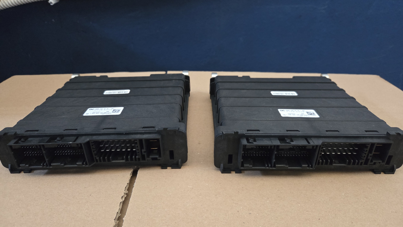 MERCEDES-BENZ PROGRAMMABLE SPECIAL MODUL XMC - 대시보드 : 사진 3 MERCEDES-BENZ PROGRAMMABLE SPECIAL MODUL XMC - 대시보드 : 사진 3