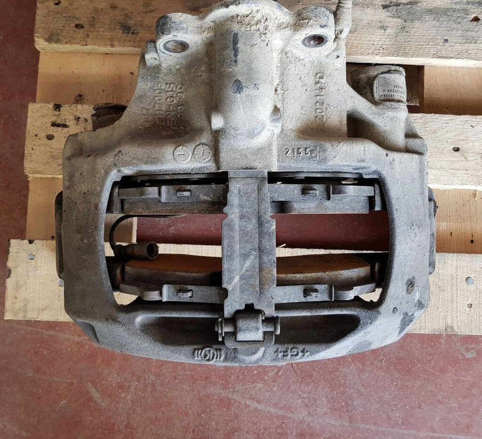 Mercedes-Benz ACTROS truck - 브레이크 캘리퍼 트럭 용 : 사진 4 Mercedes-Benz ACTROS truck - 브레이크 캘리퍼 트럭 용 : 사진 4