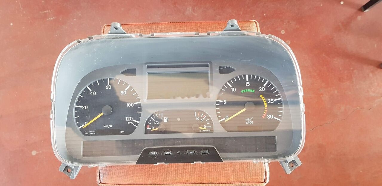 Mercedes-Benz ATEGO - 대시보드 트럭 용 : 사진 5 Mercedes-Benz ATEGO - 대시보드 트럭 용 : 사진 5