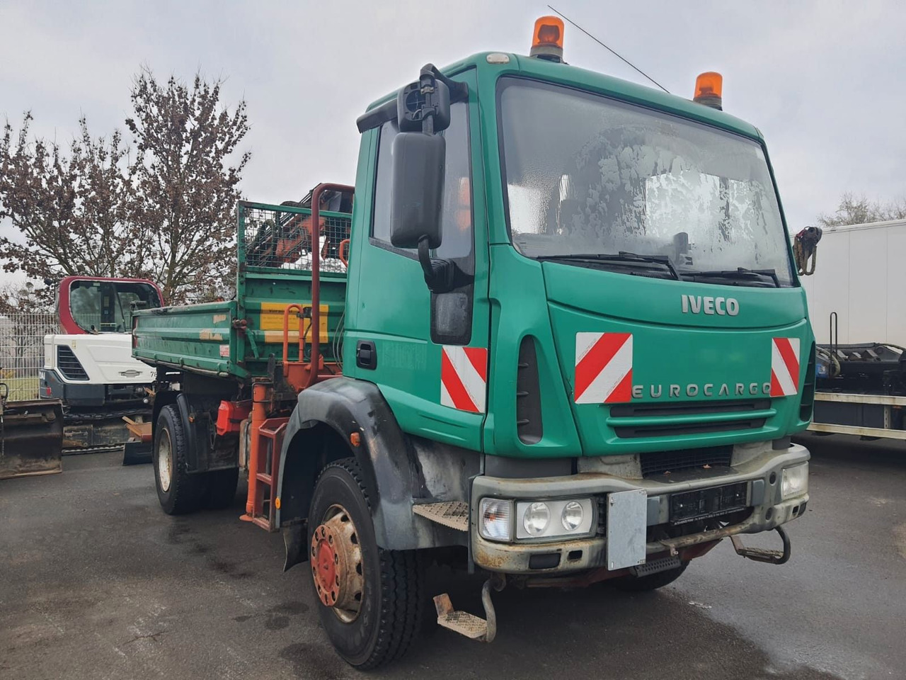 Iveco ML140E18 Dreiseitenkipper 4x4 mit Kran+Greifere - 덤프트럭 : 사진 2 Iveco ML140E18 Dreiseitenkipper 4x4 mit Kran+Greifere - 덤프트럭 : 사진 2