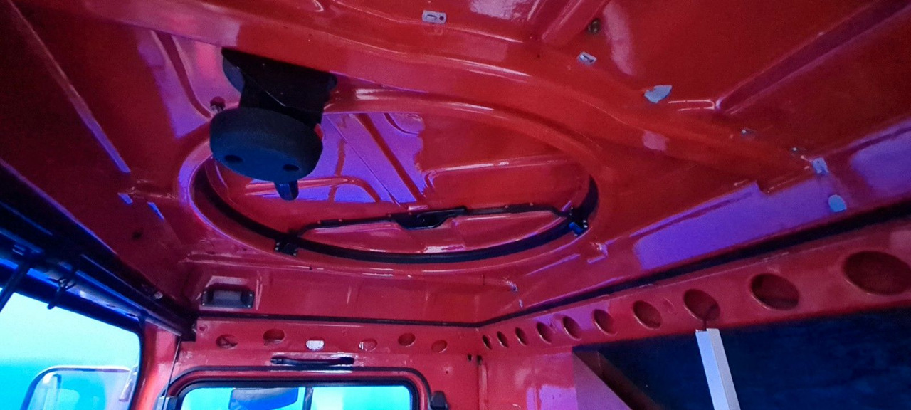 MAN 15.232 DF 6x6 KAT1 Feuerwehr TLF 4500/500 - 유조트럭 : 사진 5 MAN 15.232 DF 6x6 KAT1 Feuerwehr TLF 4500/500 - 유조트럭 : 사진 5