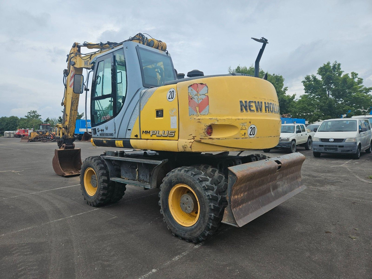 New Holland MH Plus 18t Mobilbagger - 휠 굴삭기 : 사진 3 New Holland MH Plus 18t Mobilbagger - 휠 굴삭기 : 사진 3