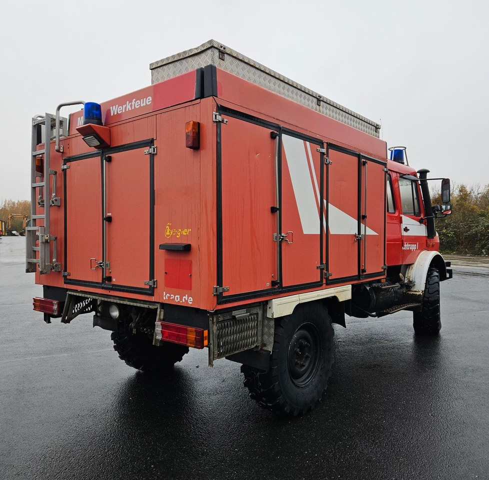 Unimog U4000 4x4 DOKA Tanklöschfahrzeug Feuerwehr - 유조트럭 : 사진 4 Unimog U4000 4x4 DOKA Tanklöschfahrzeug Feuerwehr - 유조트럭 : 사진 4
