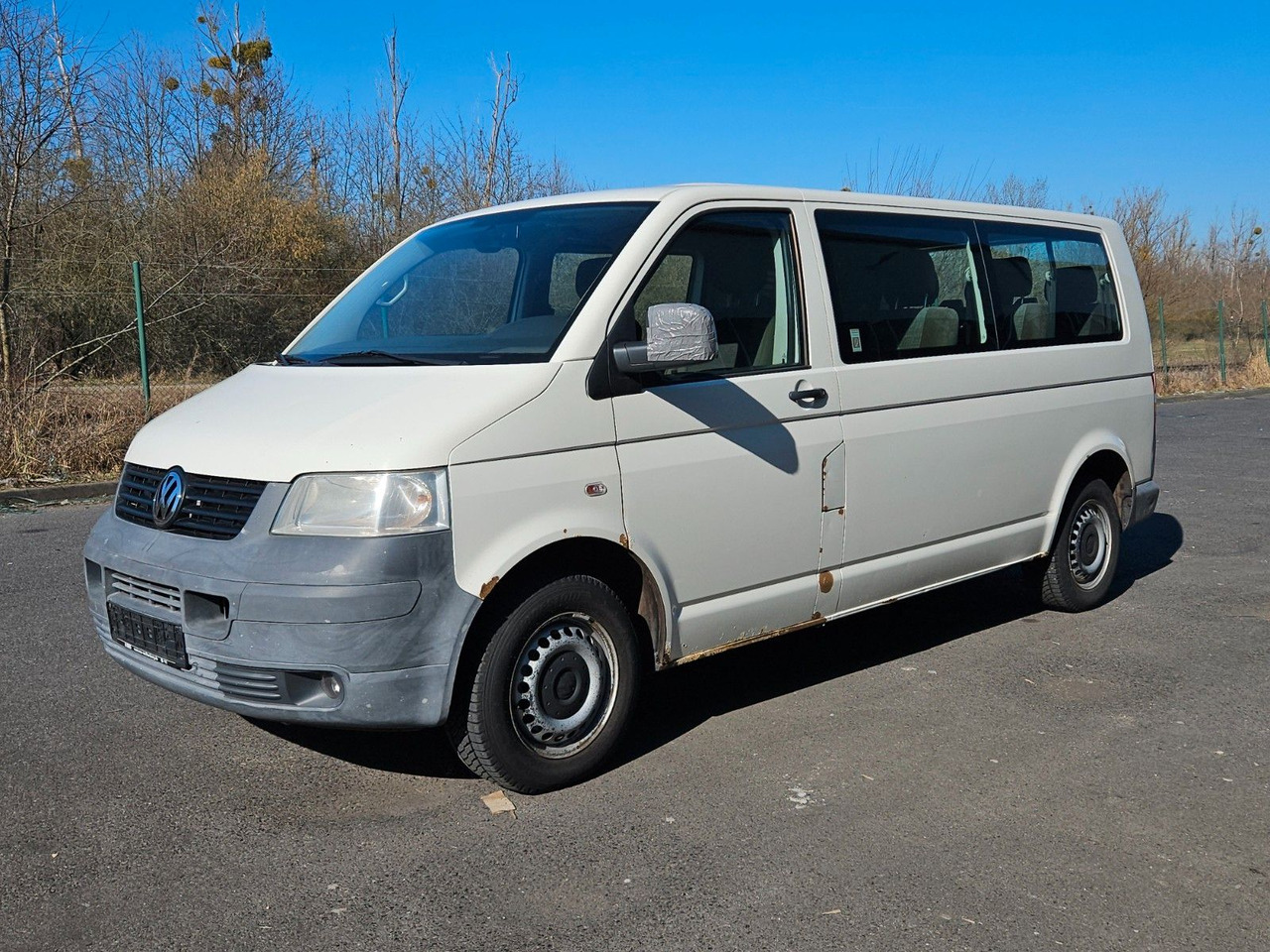 Volkswagen T5 9 Sitzer lang - 승합차 : 사진 1 Volkswagen T5 9 Sitzer lang - 승합차 : 사진 1