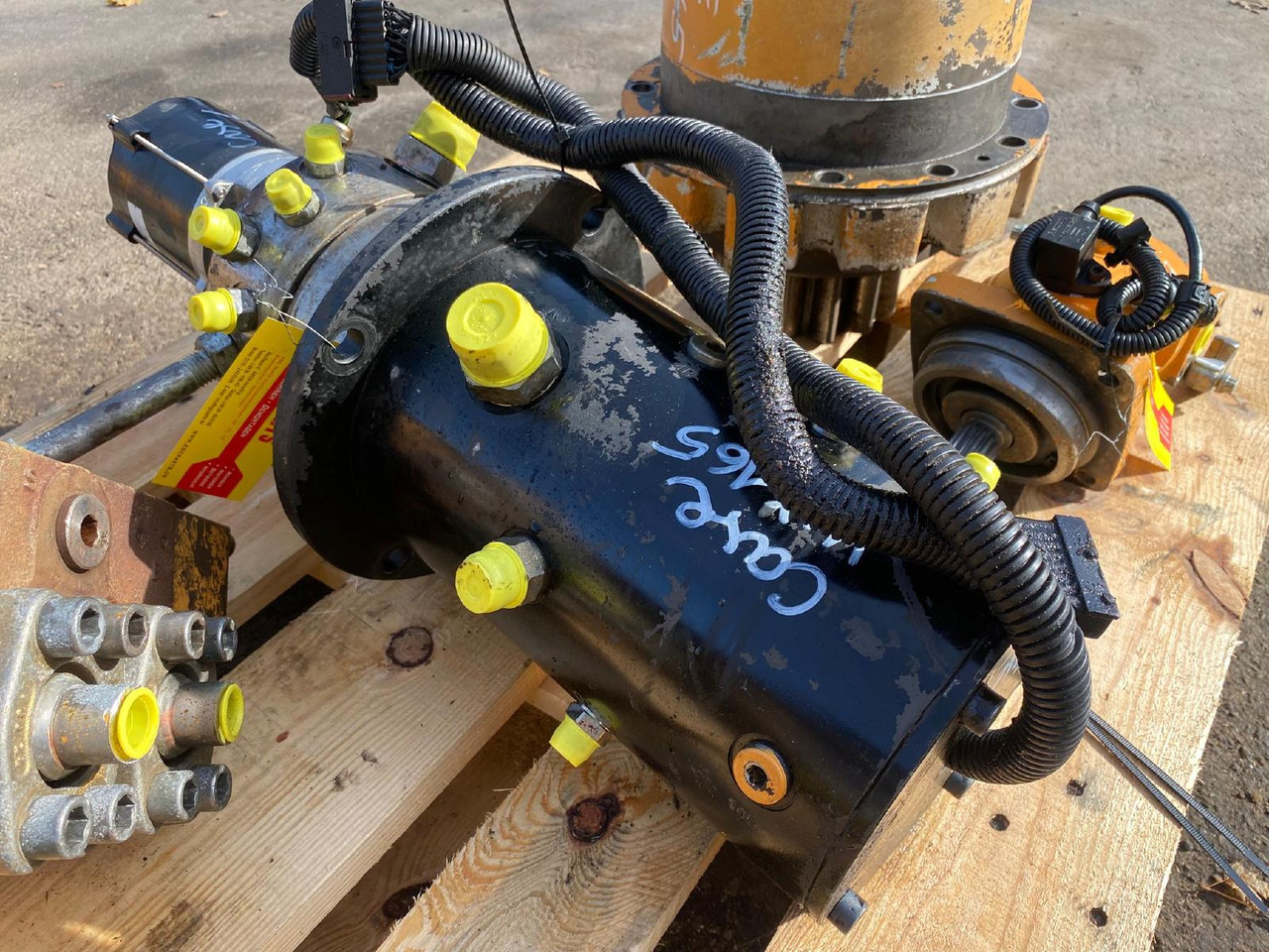 Case WX 165 - 예비 부속 건설기계 용 : 사진 2 Case WX 165 - 예비 부속 건설기계 용 : 사진 2