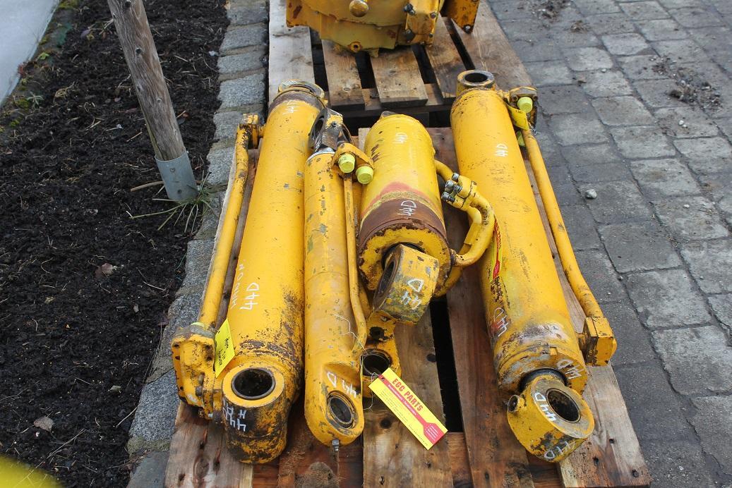 Hanomag 44D - 유압 실린더 건설기계 용 : 사진 2 Hanomag 44D - 유압 실린더 건설기계 용 : 사진 2