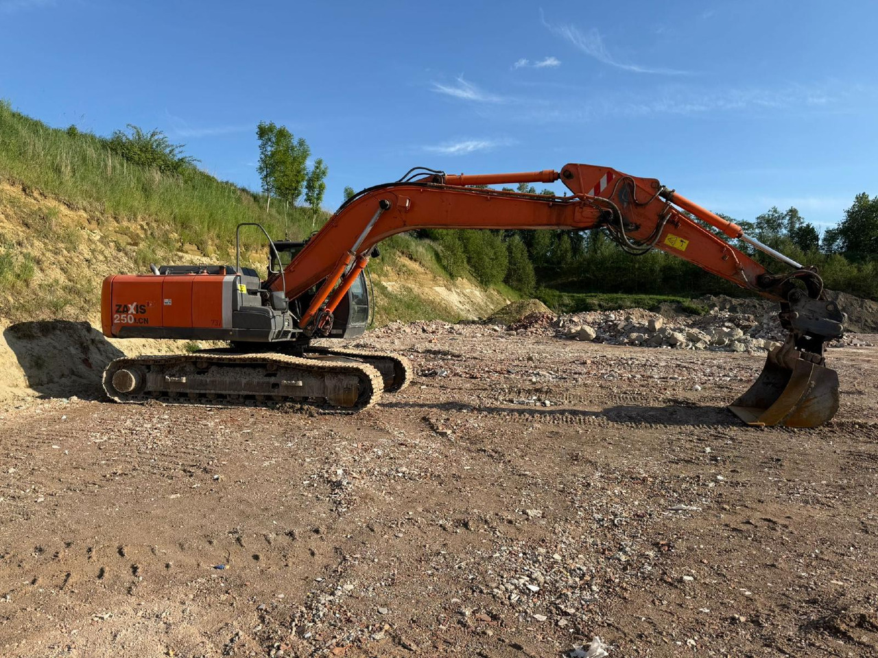 Hitachi ZX 250 LCN -3 - 크롤러 굴삭기 : 사진 4 Hitachi ZX 250 LCN -3 - 크롤러 굴삭기 : 사진 4