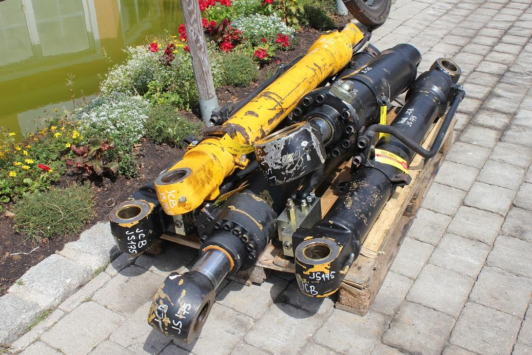 JCB JS 175 W - 유압 실린더 건설기계 용 : 사진 1 JCB JS 175 W - 유압 실린더 건설기계 용 : 사진 1