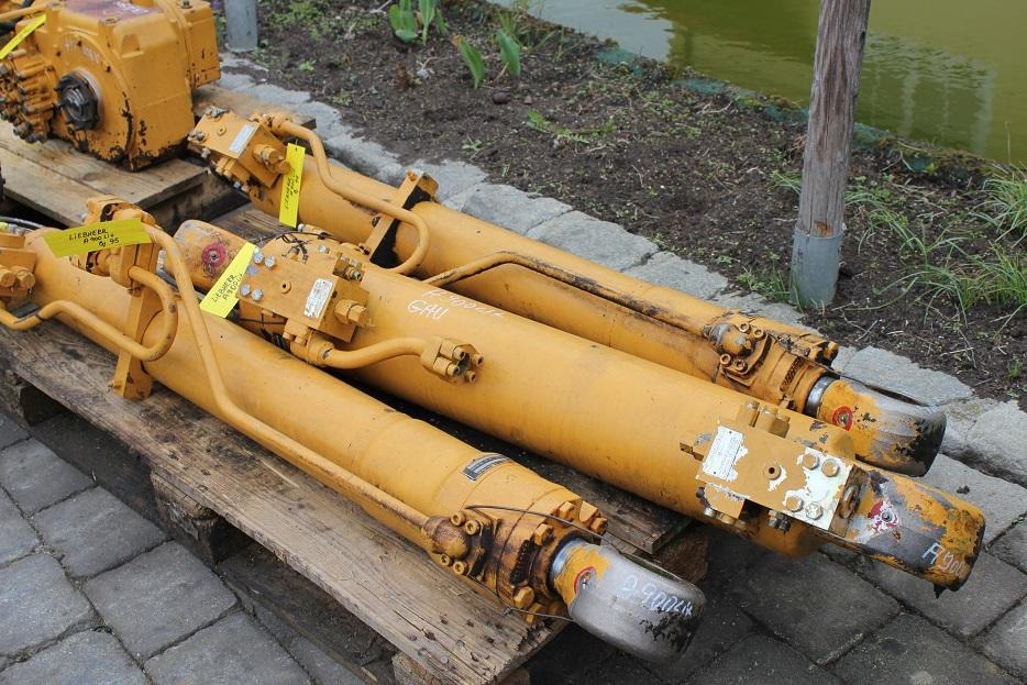 Liebherr A 900 LIT - 유압 실린더 건설기계 용 : 사진 2 Liebherr A 900 LIT - 유압 실린더 건설기계 용 : 사진 2