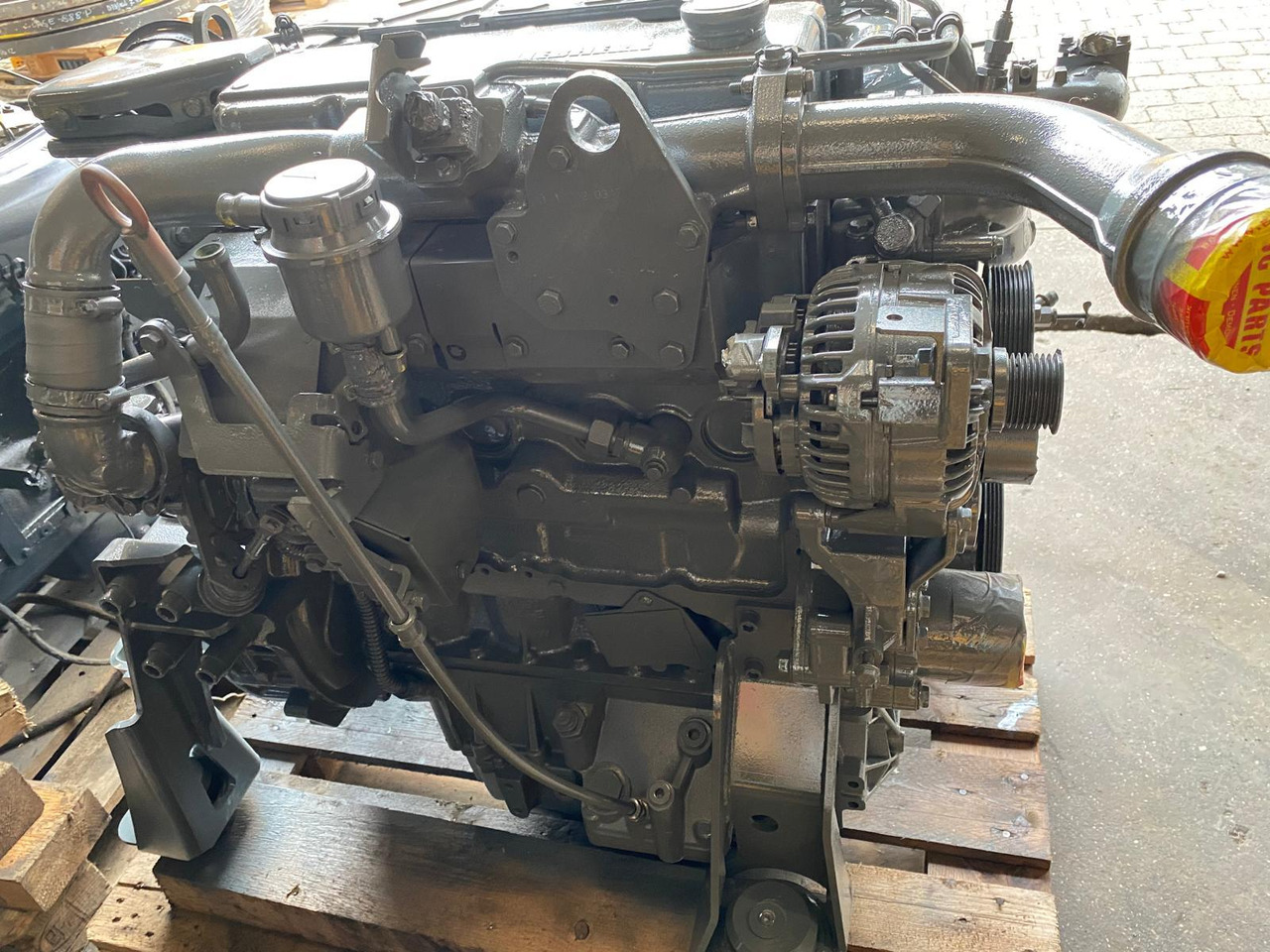 Liebherr D 834 A7 aus LH24 - 엔진 건설기계 용 : 사진 3 Liebherr D 834 A7 aus LH24 - 엔진 건설기계 용 : 사진 3