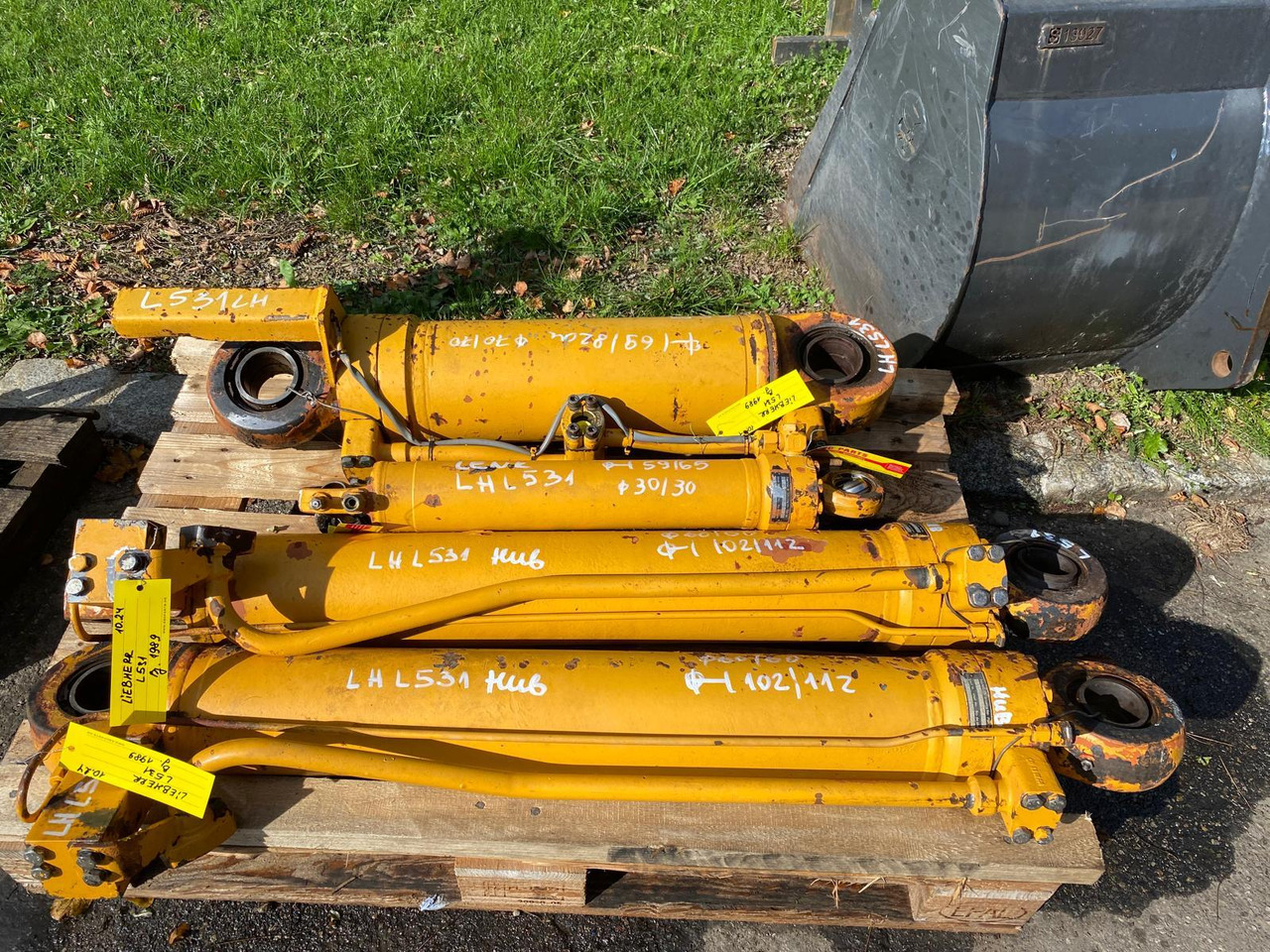 Liebherr L531 - 유압 실린더 건설기계 용 : 사진 4 Liebherr L531 - 유압 실린더 건설기계 용 : 사진 4