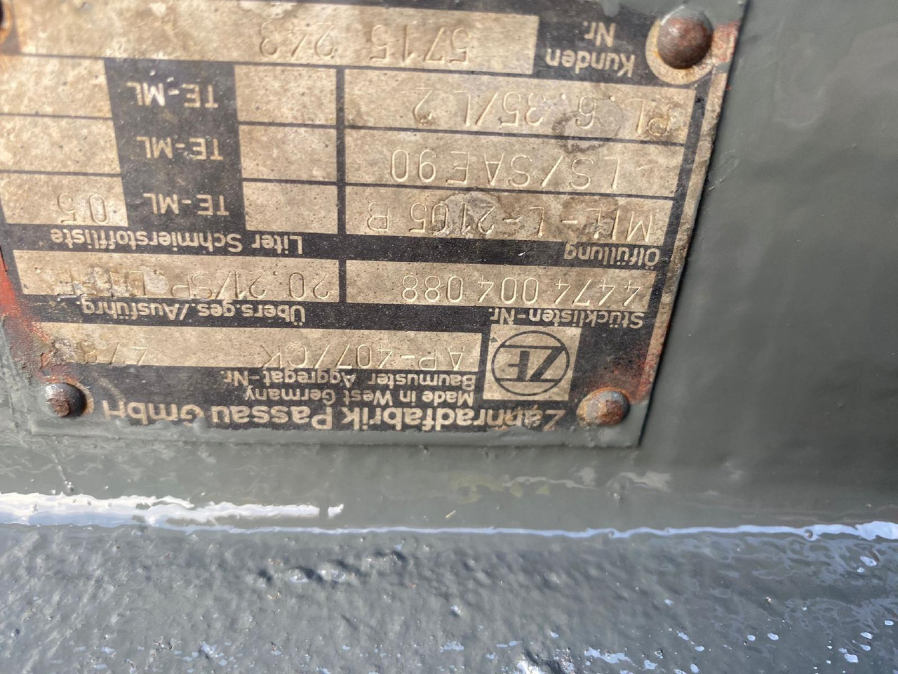 Liebherr ZF AP 409 aus LH L 531 - 차축 및 부품 건설기계 용 : 사진 3 Liebherr ZF AP 409 aus LH L 531 - 차축 및 부품 건설기계 용 : 사진 3