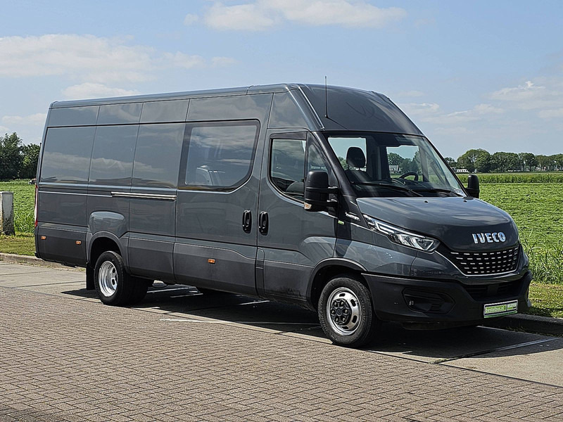 Iveco Daily 35C18 ac aut. dc EURO6 - 패널 밴 : 사진 4 Iveco Daily 35C18 ac aut. dc EURO6 - 패널 밴 : 사진 4