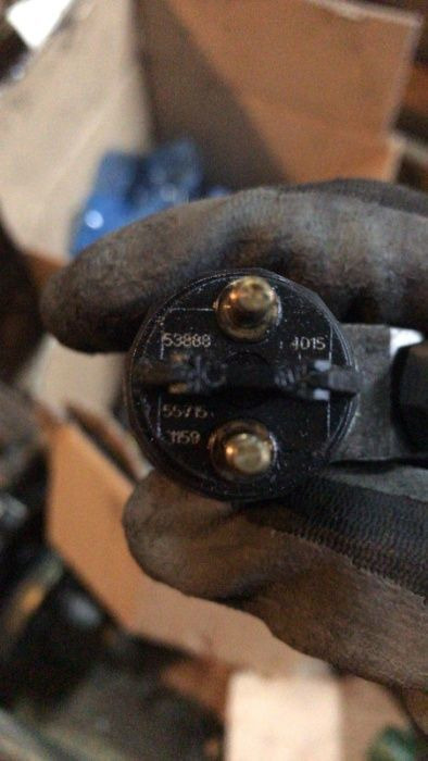 Egenera IVECO Stralis HI WAY NEW Holland - 인젝터 트럭 용 : 사진 1 Egenera IVECO Stralis HI WAY NEW Holland - 인젝터 트럭 용 : 사진 1