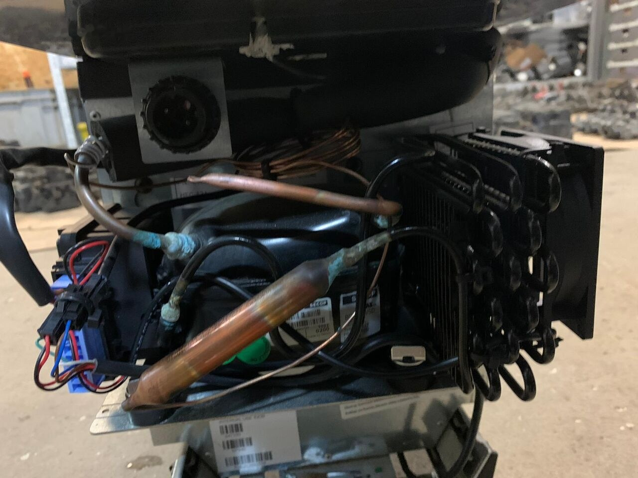 IVECO indel B 5802797207 SP940 24L stan nieznany 5802797207   IVECO - 운전실 및 내부 트럭 용 : 사진 3 IVECO indel B 5802797207 SP940 24L stan nieznany 5802797207   IVECO - 운전실 및 내부 트럭 용 : 사진 3