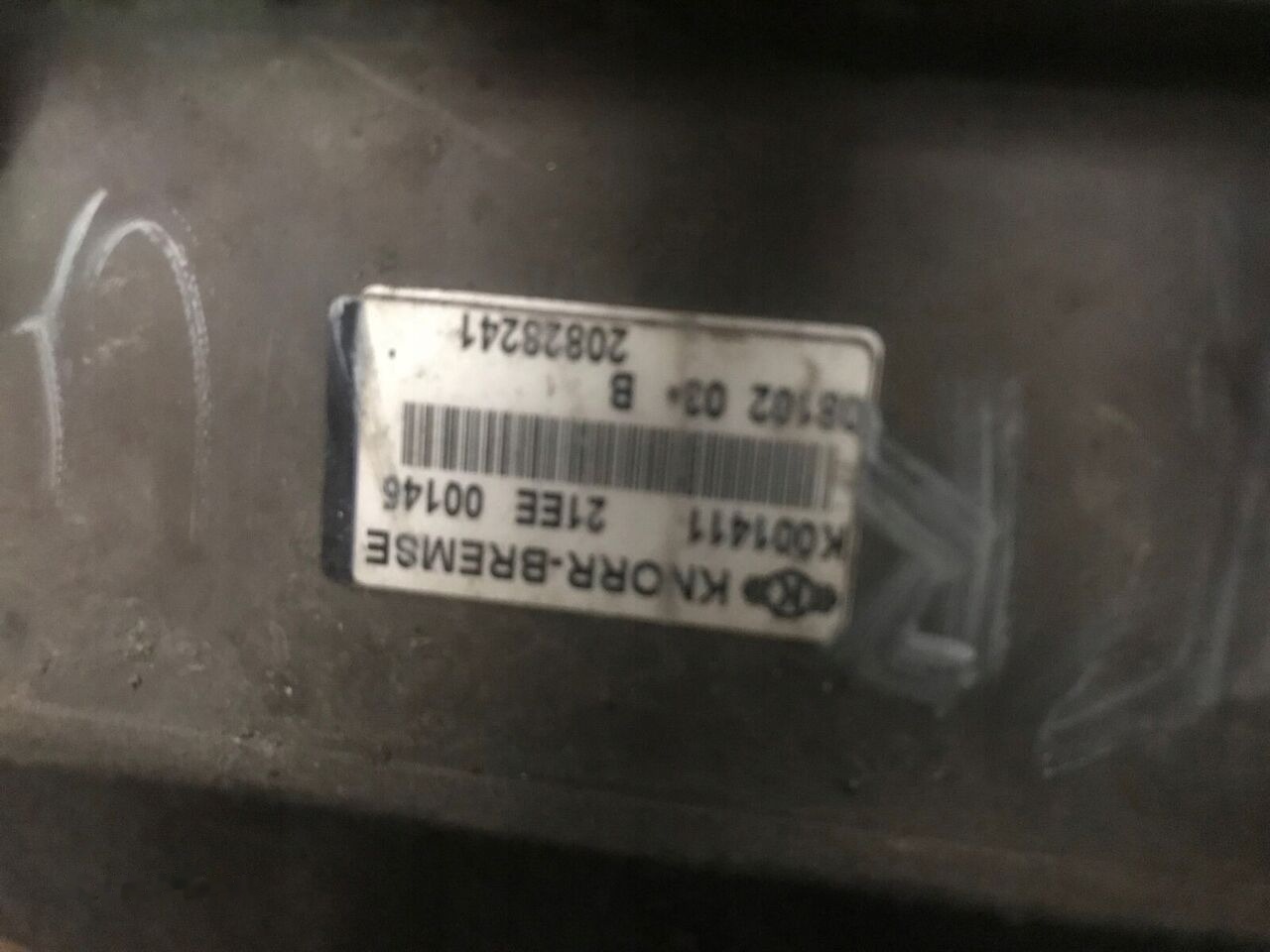 Knorr-Bremse K001411   Volvo FM FH Renault - 브레이크 밸브 트럭 용 : 사진 3 Knorr-Bremse K001411   Volvo FM FH Renault - 브레이크 밸브 트럭 용 : 사진 3