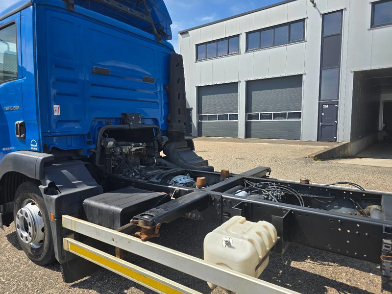 MAN TGM 15.240 TGM BDF - 컨테이너 운반 장치/ 스와프 보디 트럭 : 사진 5 MAN TGM 15.240 TGM BDF - 컨테이너 운반 장치/ 스와프 보디 트럭 : 사진 5