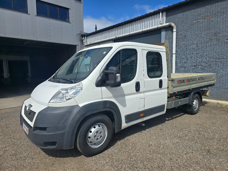 Peugeot Boxer 7 Seats 3.0 - 플랫베드 밴, 콤비 밴 : 사진 1 Peugeot Boxer 7 Seats 3.0 - 플랫베드 밴, 콤비 밴 : 사진 1