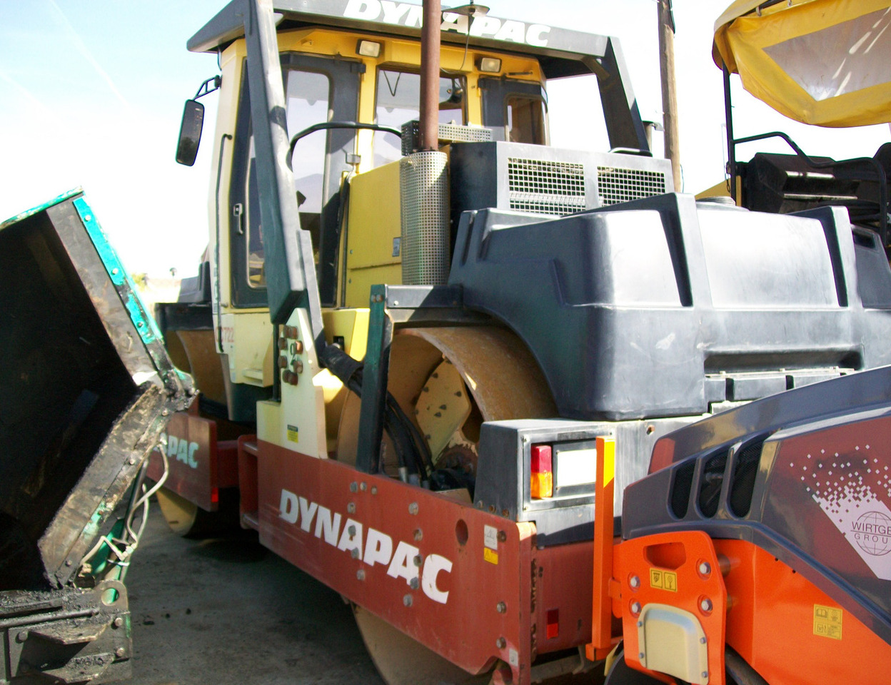 Doble Vibrante Dynapac CC 722 - 로드 롤러 : 사진 1 Doble Vibrante Dynapac CC 722 - 로드 롤러 : 사진 1