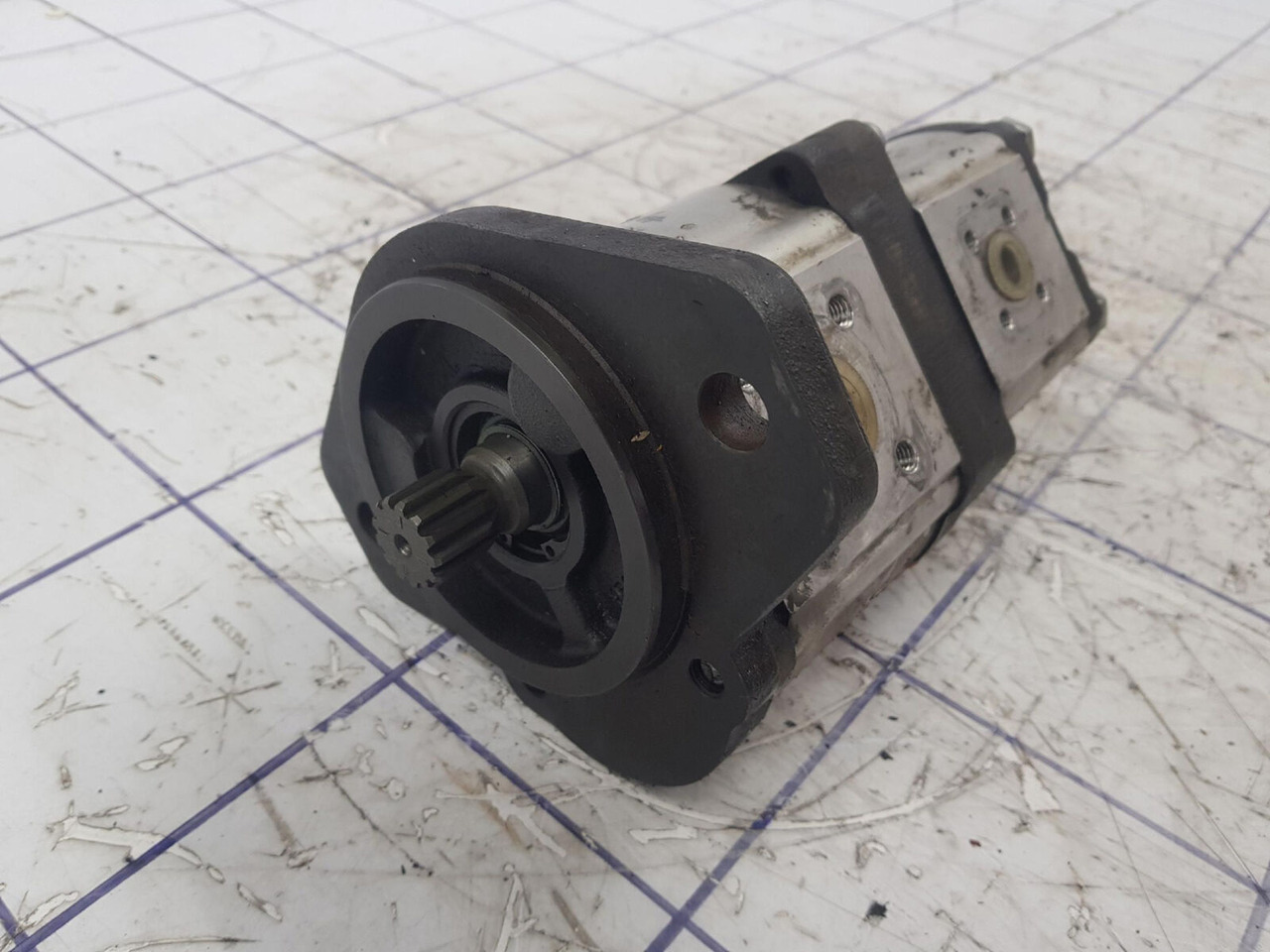 Bosch LTM 1060/2 TWO-STAGE PUMP - 유압 펌프 크레인 용 : 사진 2 Bosch LTM 1060/2 TWO-STAGE PUMP - 유압 펌프 크레인 용 : 사진 2