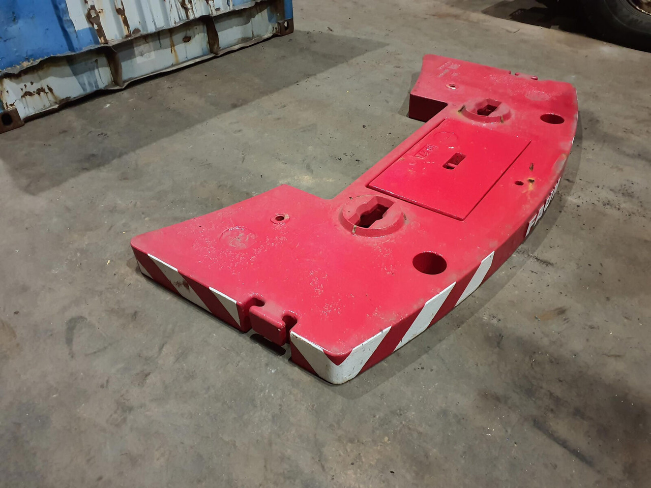 FAUN AUN HK 60 counterweight 2 ton - 카운터 웨이트 모바일 크레인 용 : 사진 1 FAUN AUN HK 60 counterweight 2 ton - 카운터 웨이트 모바일 크레인 용 : 사진 1