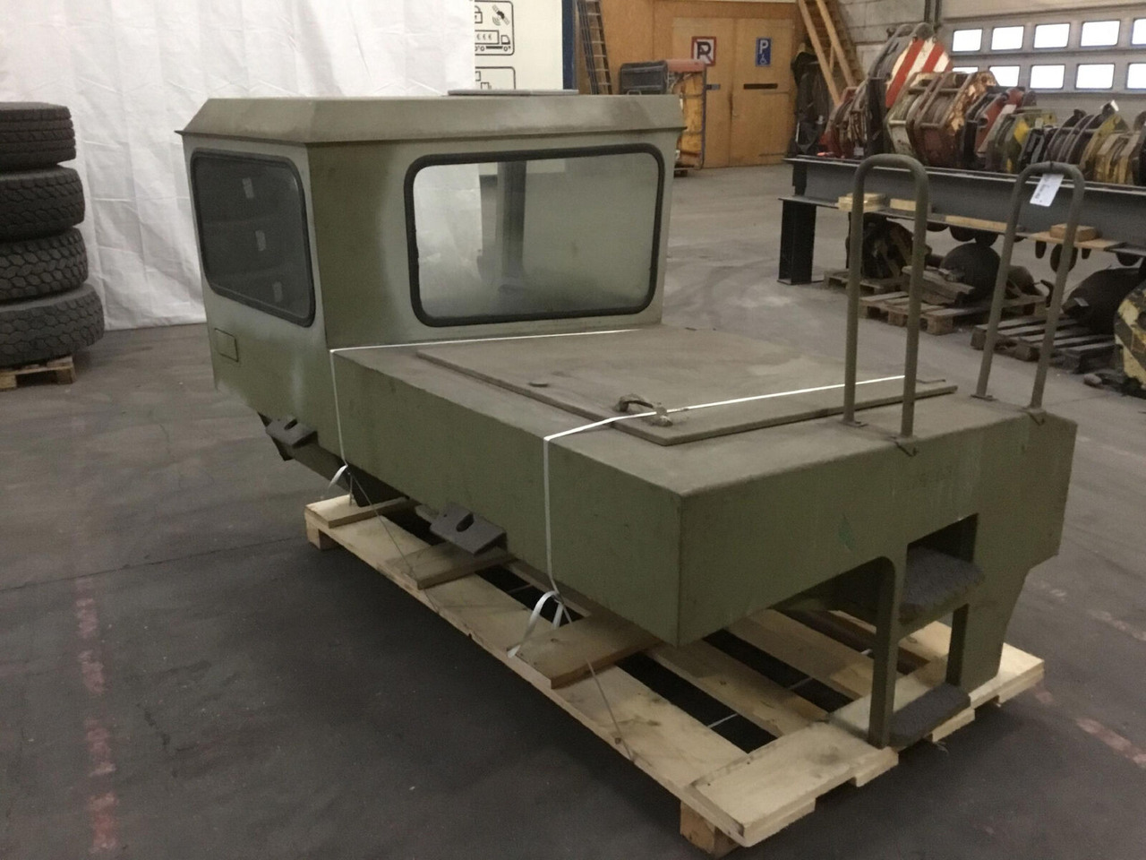 FAUN RTF 30 lower cabin - 운전실 모바일 크레인 용 : 사진 4 FAUN RTF 30 lower cabin - 운전실 모바일 크레인 용 : 사진 4