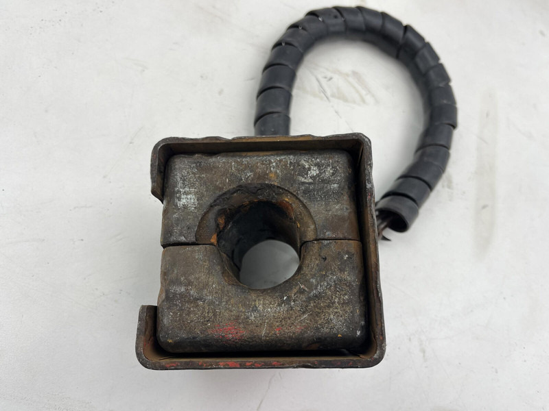 Faun ATF 40G-2 Weight assy with bracket complete - 카운터 웨이트 건설기계 용 : 사진 5 Faun ATF 40G-2 Weight assy with bracket complete - 카운터 웨이트 건설기계 용 : 사진 5
