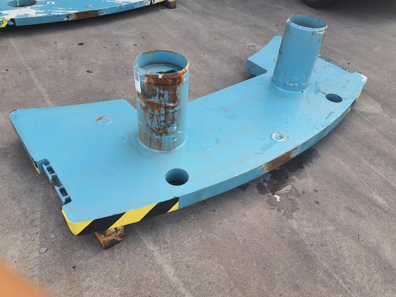 Faun ATF 60-3 counterweight 1.6T - 카운터 웨이트 건설기계 용 : 사진 2 Faun ATF 60-3 counterweight 1.6T - 카운터 웨이트 건설기계 용 : 사진 2