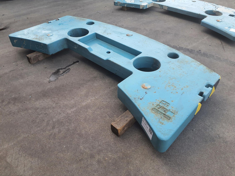 Faun ATF 60-3 counterweight 2.0T - 카운터 웨이트 건설기계 용 : 사진 2 Faun ATF 60-3 counterweight 2.0T - 카운터 웨이트 건설기계 용 : 사진 2